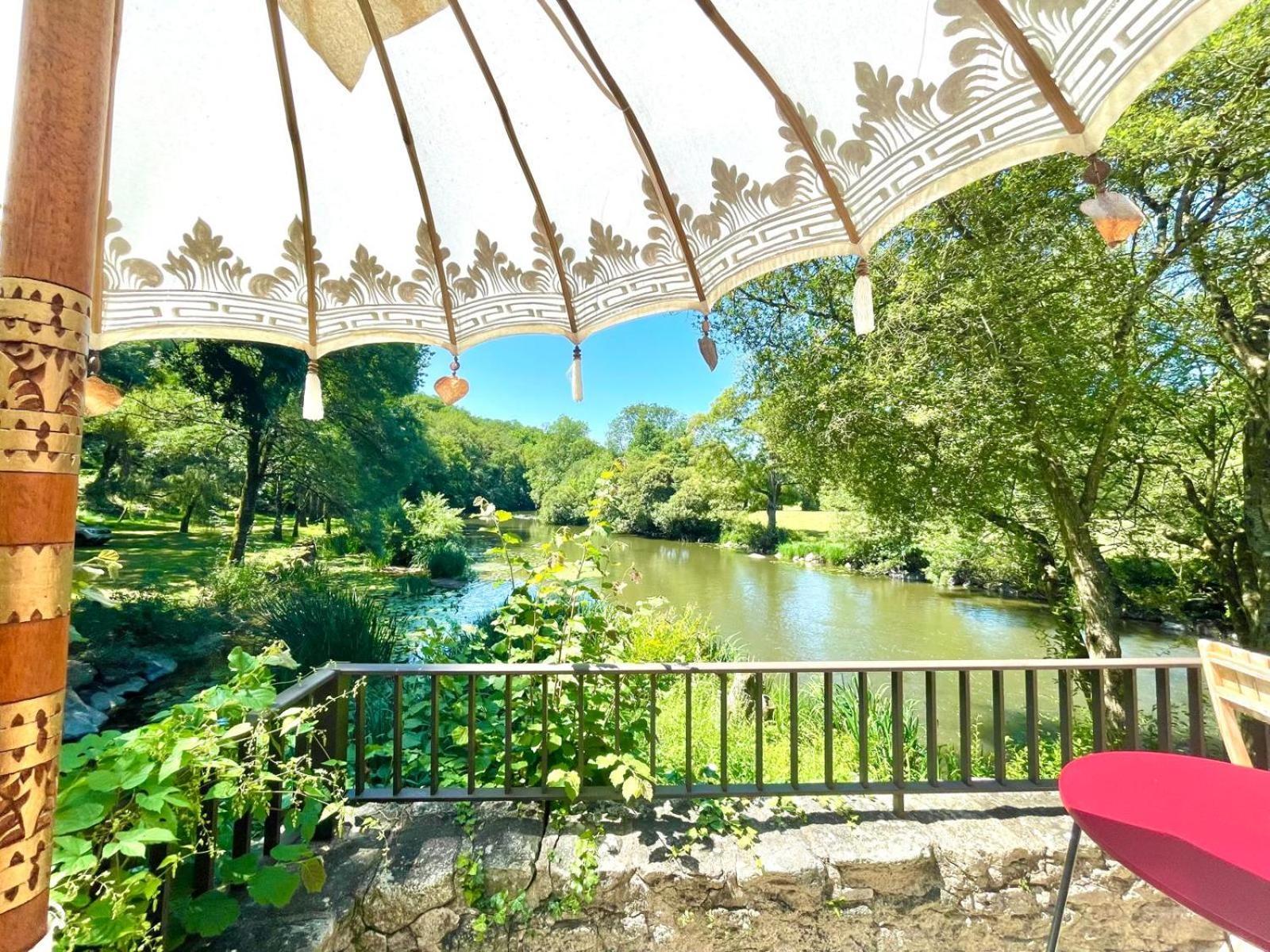 Le Moulin Du Guy, Proche Du Puy Dufou