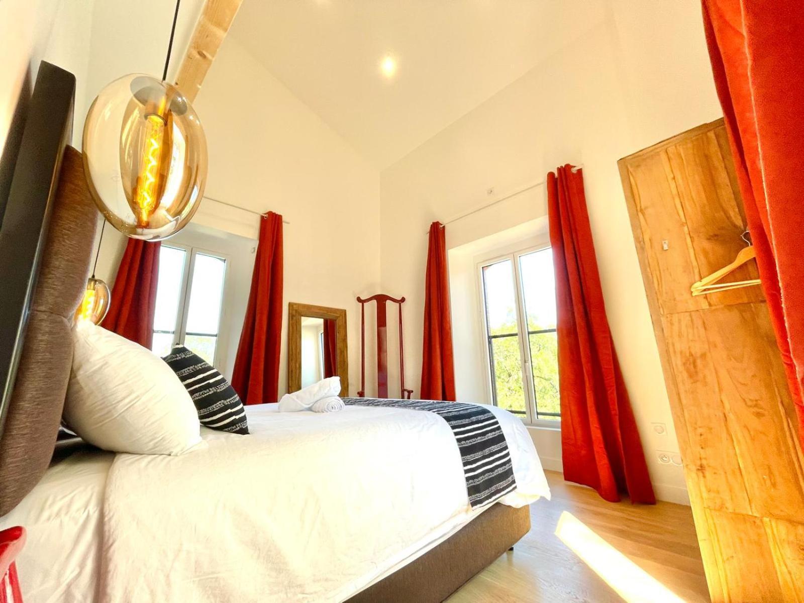 Bed & Breakfast Le Moulin Du Guy, Proche Du Puy Dufou *