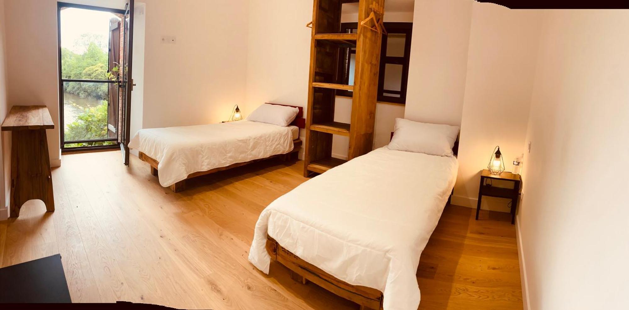 Bed & Breakfast Le Moulin Du Guy, Proche Du Puy Dufou *
