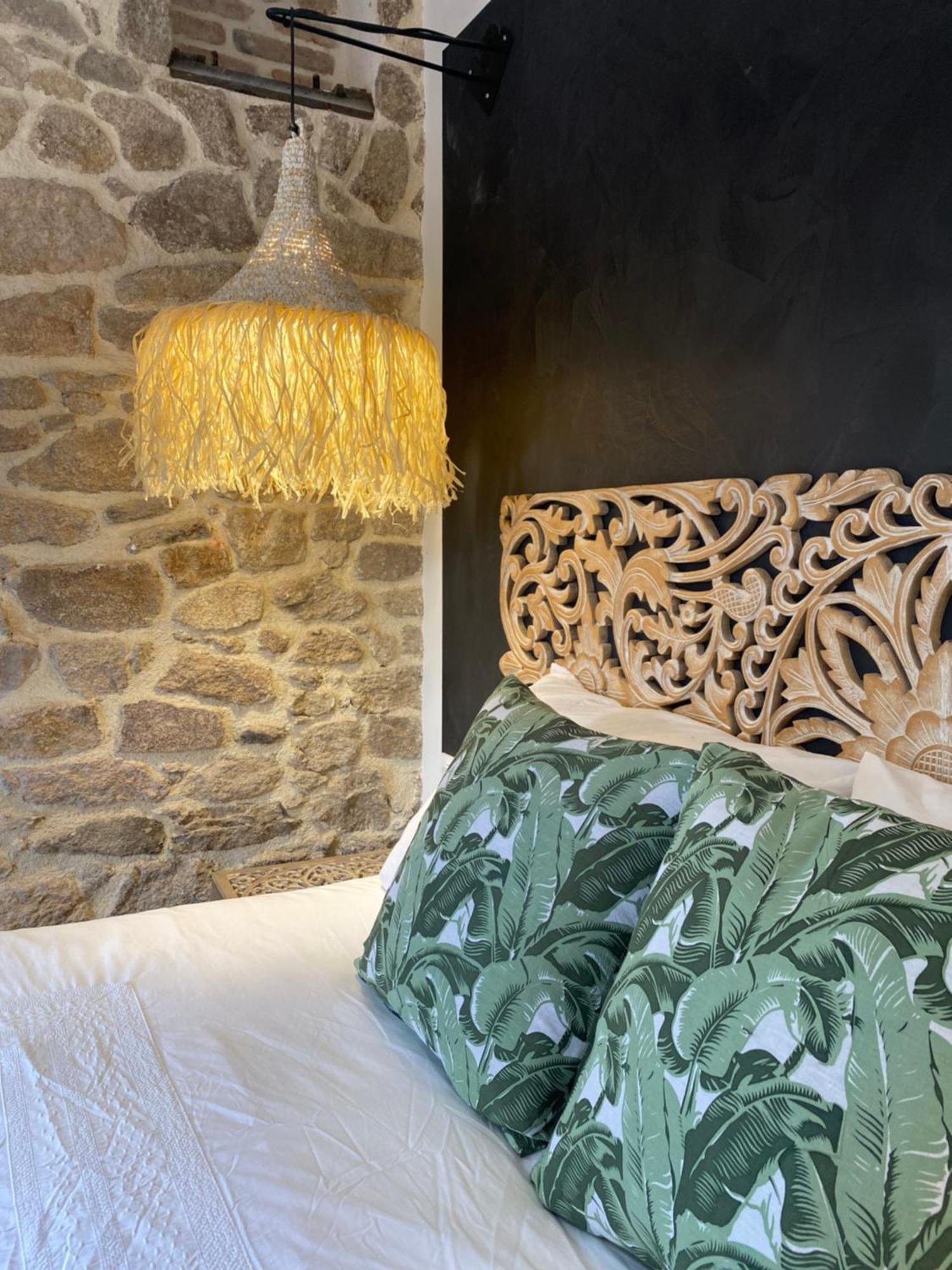 Bed & Breakfast Le Moulin Du Guy, Proche Du Puy Dufou *